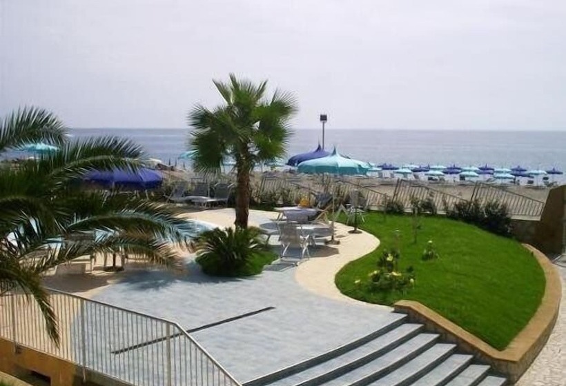 فندق Meridian