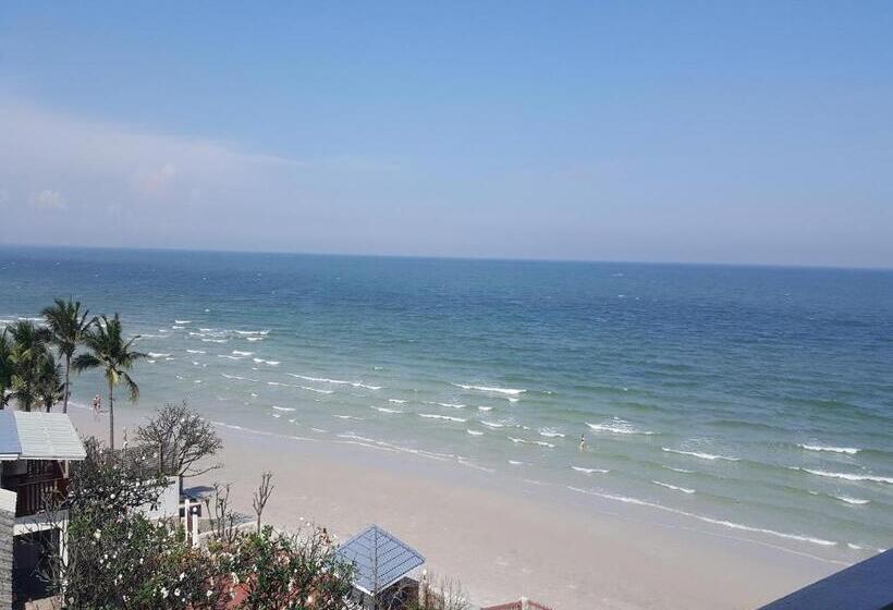هتل Nern Chalet Beachfront
