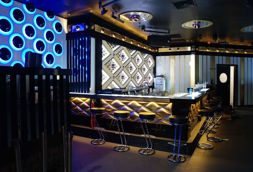 هتل Ramada By Wyndham Princess Paramaribo