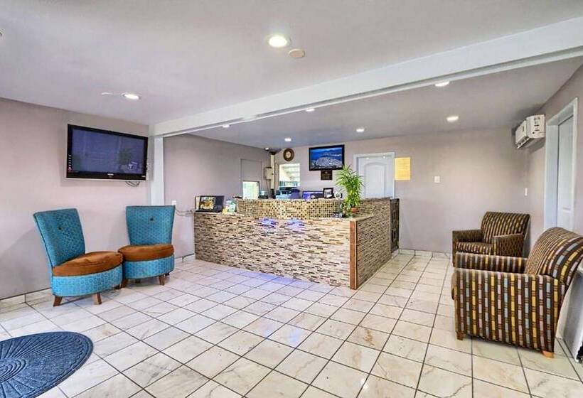 ホテル Country Garden Inn