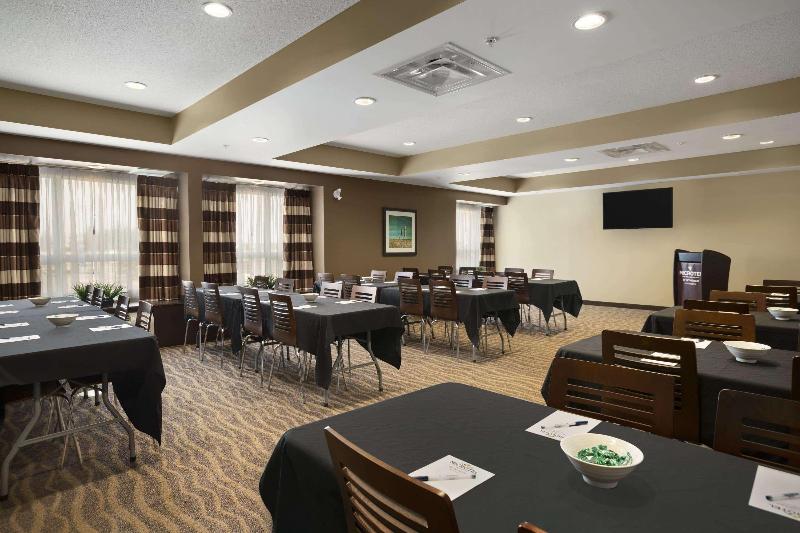 Microtel Inn & Suites By Wyndham Lloydminster