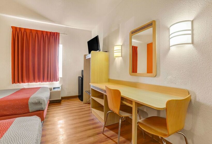 Motel 6 Lemoore, Ca