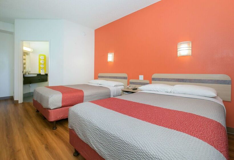 Motel 6brooklyn Center, Mn  Minneapolis