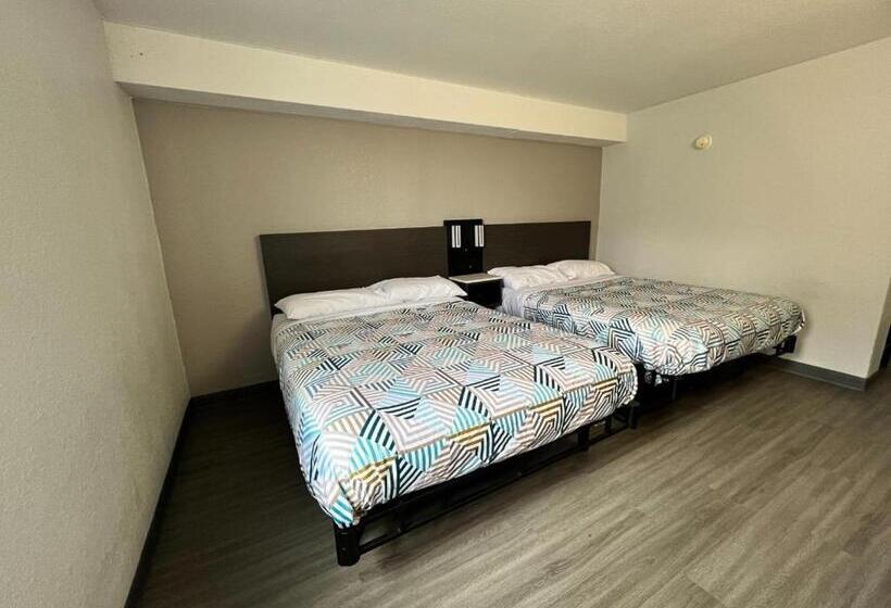 Motel 6council Bluffs, Ia  Omaha East