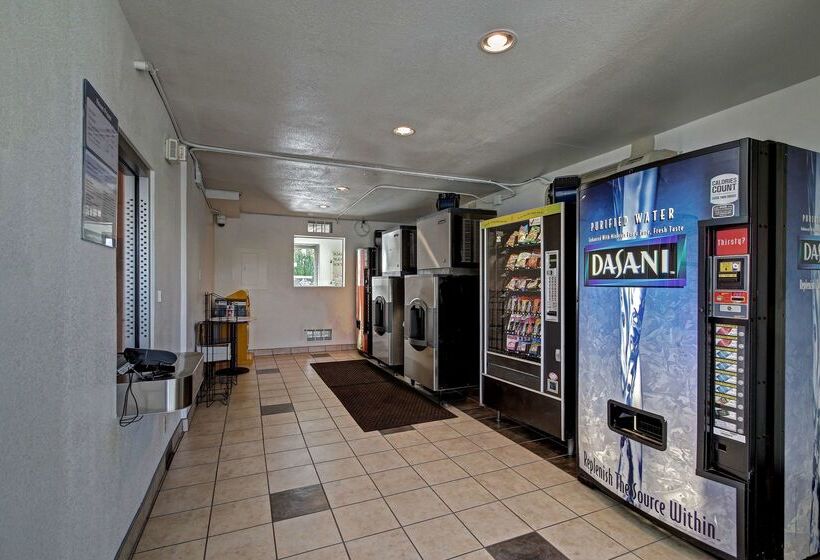 מוטל Econo Lodge Midvale