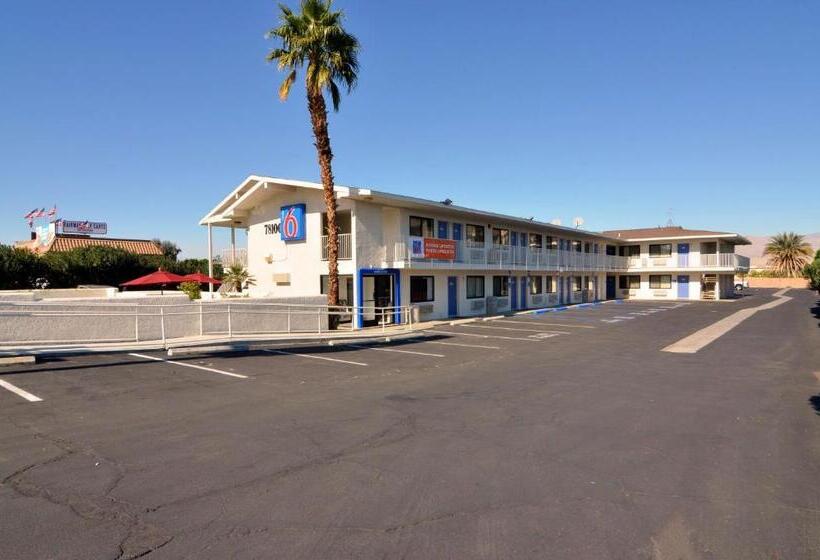 Motel 6palm Desert, Ca  Palm Springs Area