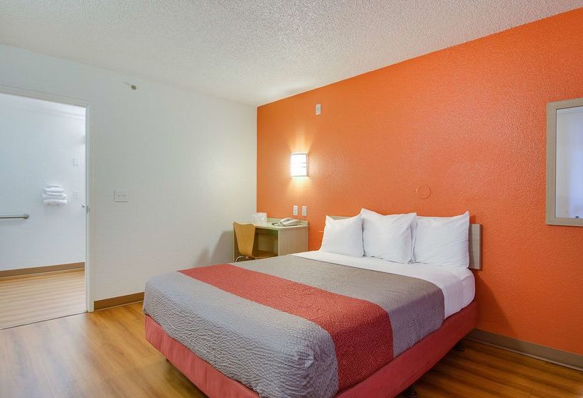 Motel 6tacoma, Wa  South