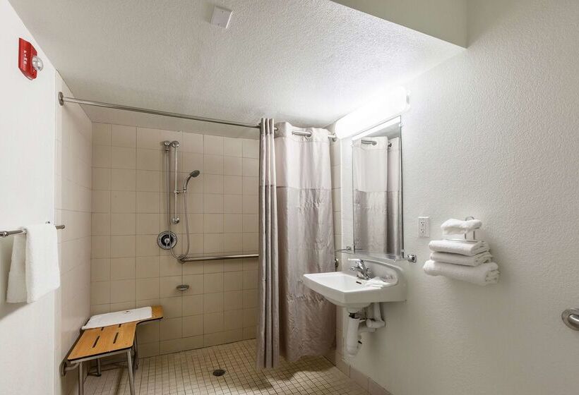 Motel 6webster, Tx  Houston  Nasa Lake