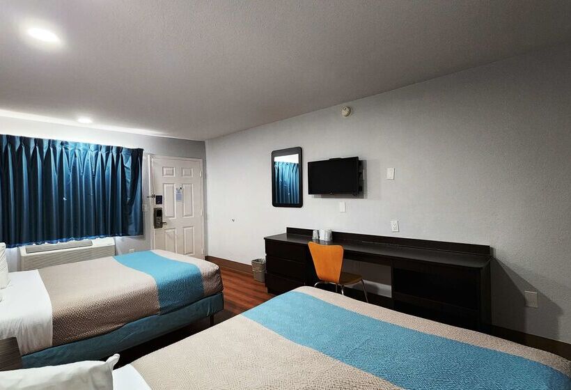 Motel 6webster, Tx  Houston  Nasa Lake