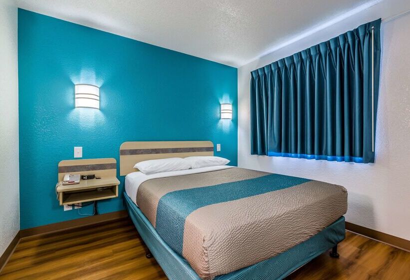 Motel 6west Des Moines, Ia