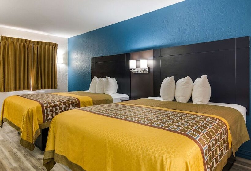 فندق على الطريق Rodeway Inn Broken Bowhochatown