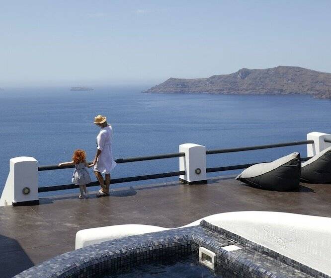 Oia Suites