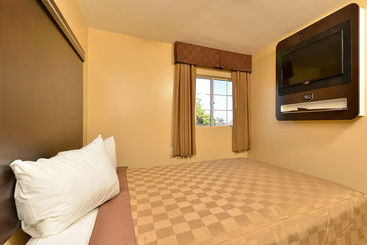 Motel Rodeway Inn & Suites Chula Vista San Diego South