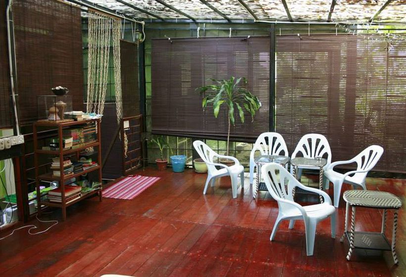 הוסטל B & B @ 21