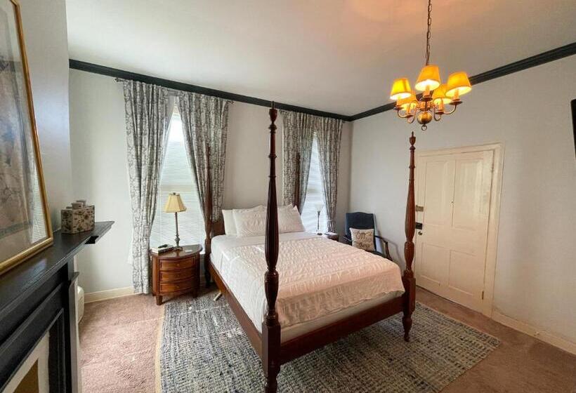 تختخواب و صبحانه Meadows Inn