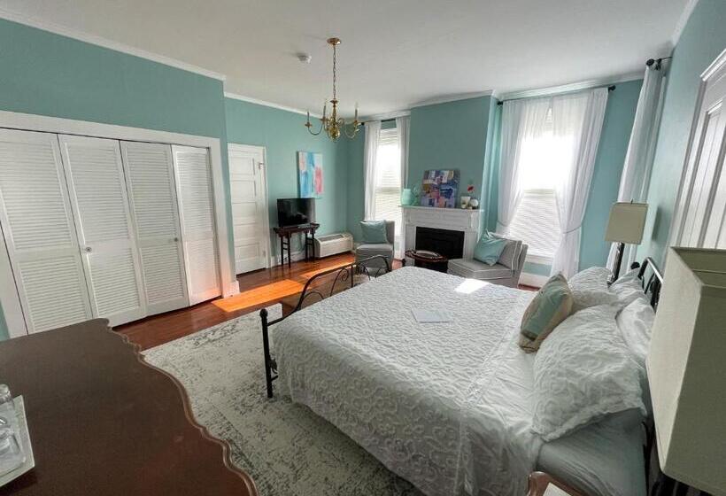 تختخواب و صبحانه Meadows Inn