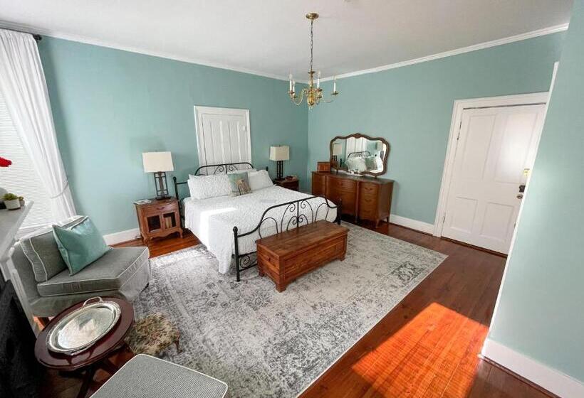 تختخواب و صبحانه Meadows Inn