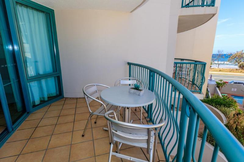Grand Palais Boolarong Beachside Apartments