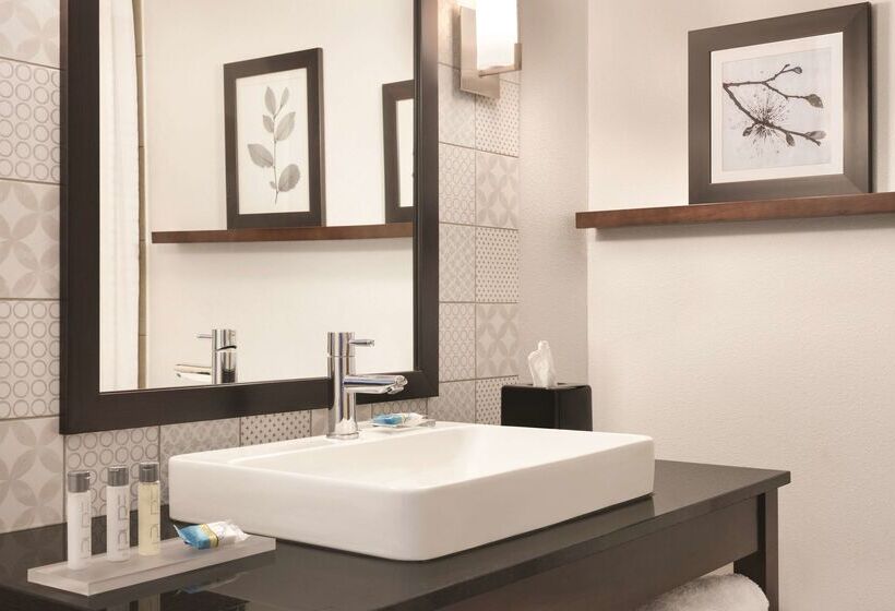 هتل Country Inn & Suites By Radisson, Springfield Southeast