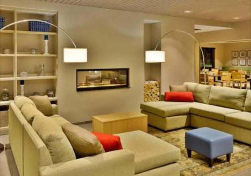 هتل Country Inn & Suites By Radisson, Springfield Southeast