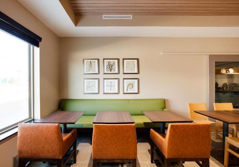 هتل Country Inn & Suites By Radisson, Springfield Southeast