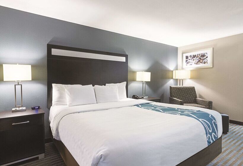 בית מלון כפרי La Quinta Inn & Suites Casino And Bar By Wyndham Glendive