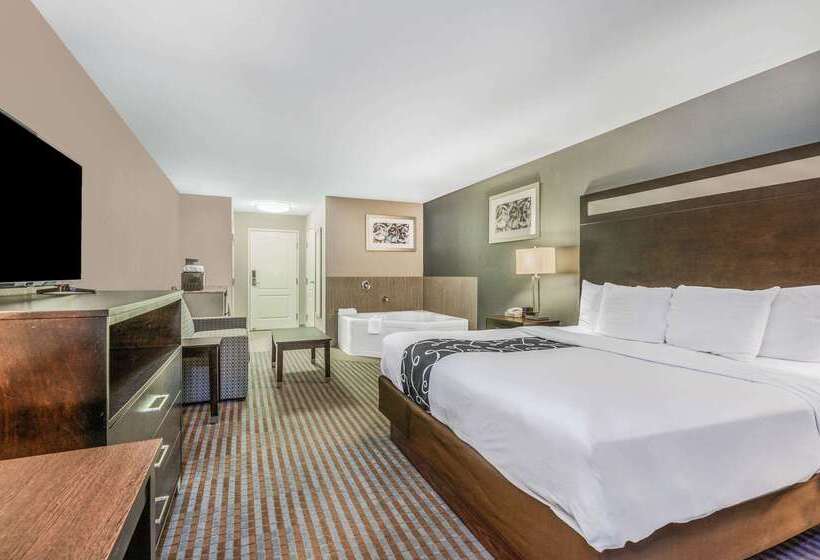 בית מלון כפרי La Quinta Inn & Suites Casino And Bar By Wyndham Glendive