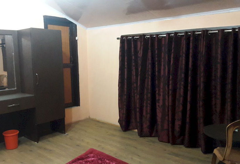 فندق New Prince Inn