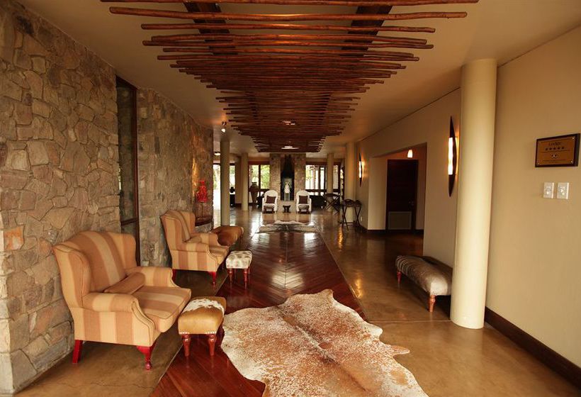 בית מלון כפרי Protea Zebula Lodge