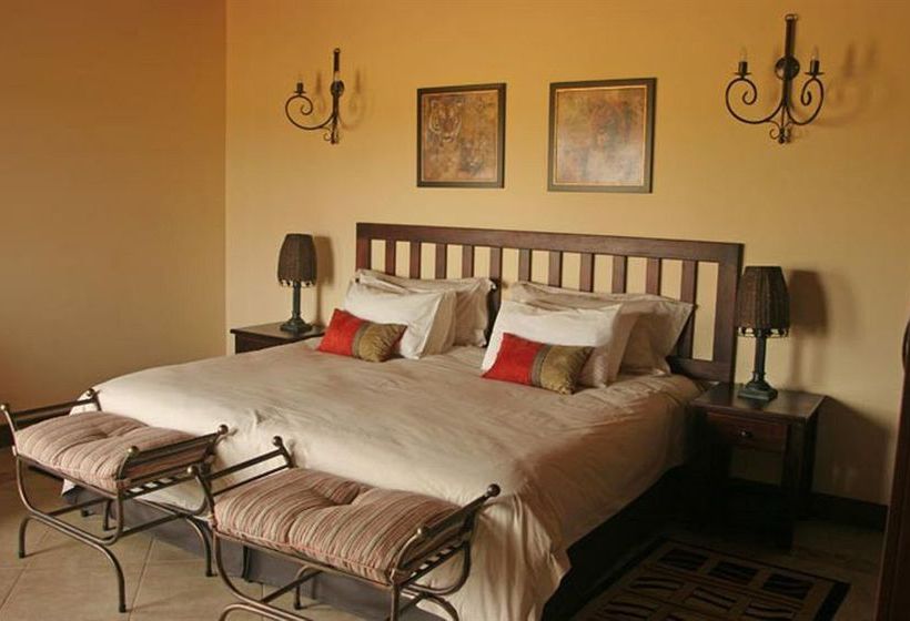 בית מלון כפרי Protea Zebula Lodge