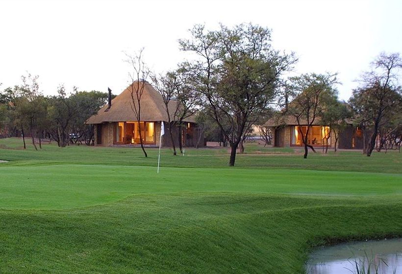 בית מלון כפרי Protea Zebula Lodge