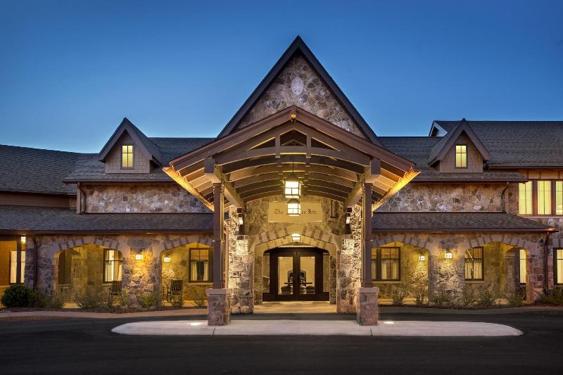 בית מלון כפרי The Sewanee Inn