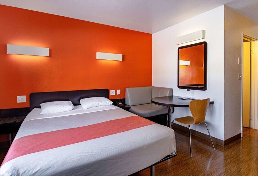 Motel 6 Palatine, Il   Chicago Northwest
