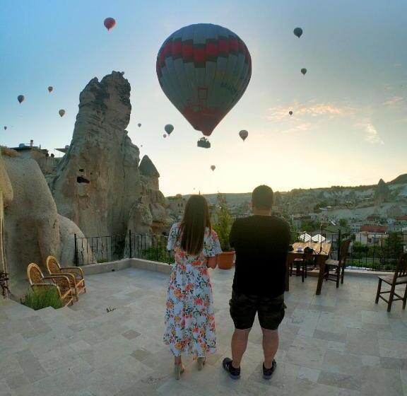 پانسیون Grand Cave Suites