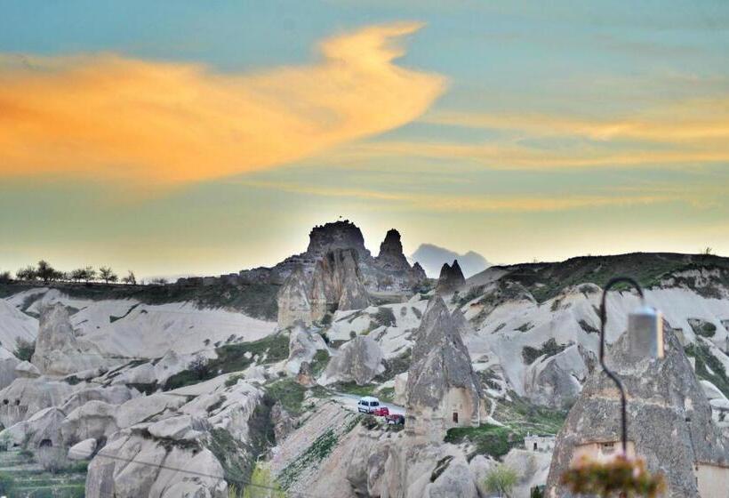 پانسیون Grand Cave Suites