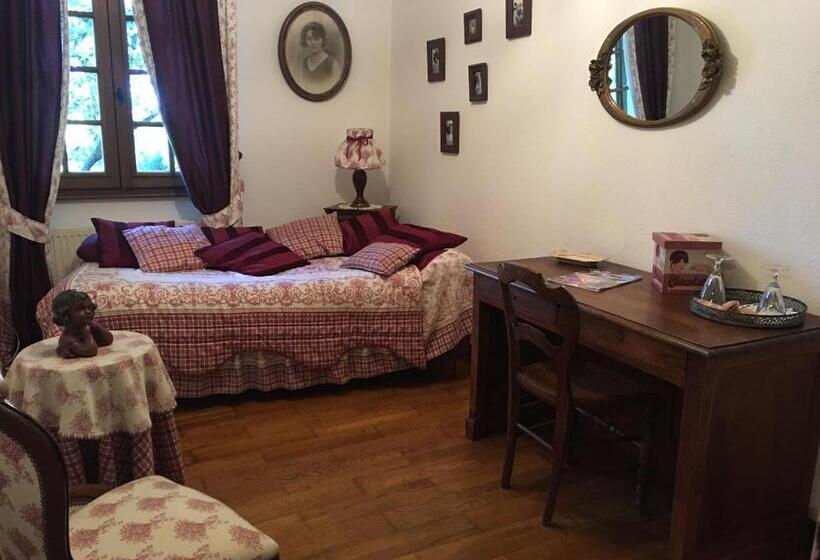 مبيت وإفطار La Haie à Cerf