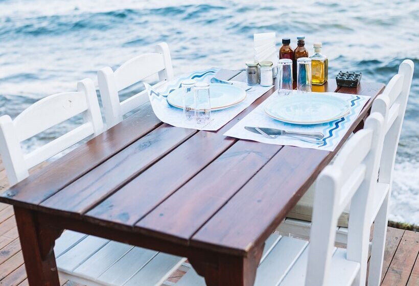 هتل Büyükada Loc Ada
