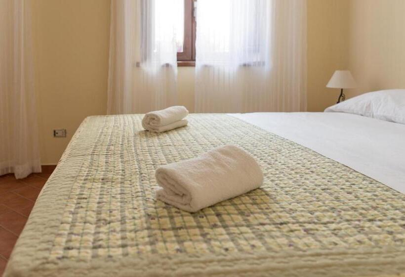 فندق Le Tre Dimore   Masseria Geremia