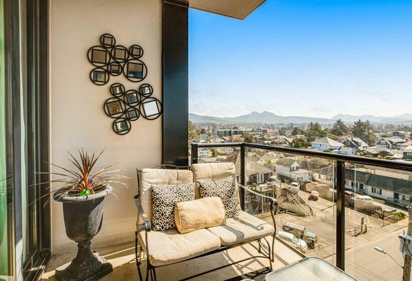 בית מלון כפרי Sand & Sea: Coastal Cove