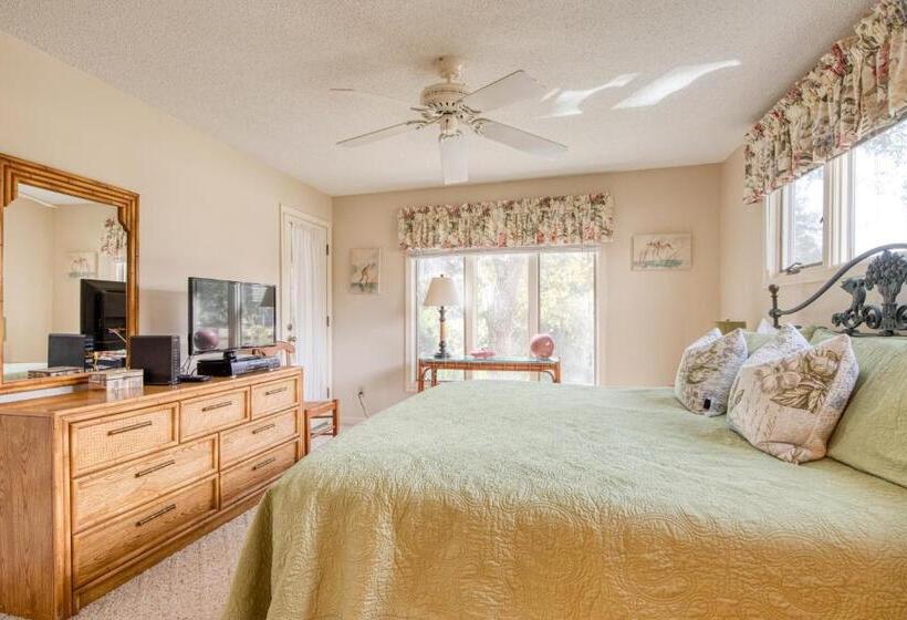 Отель 4849 Turtle Cove Villa