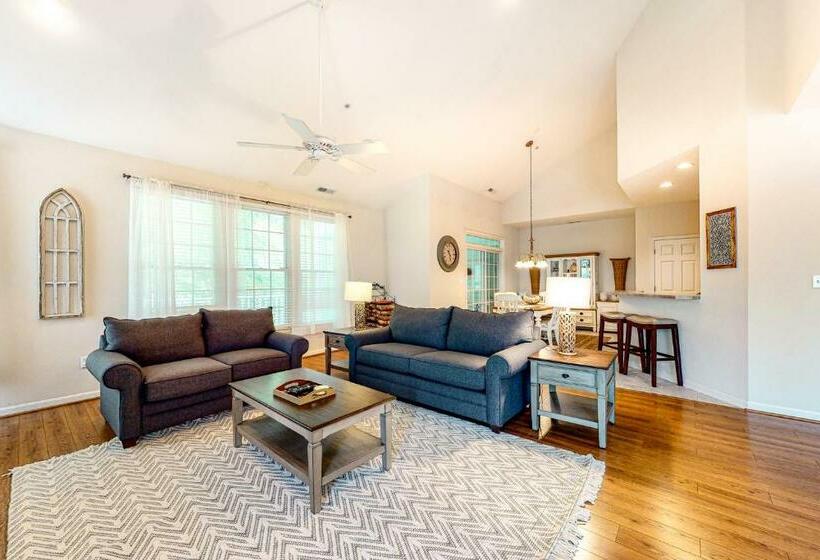 Отель Bear Trap 45b Willow Oak Avenue