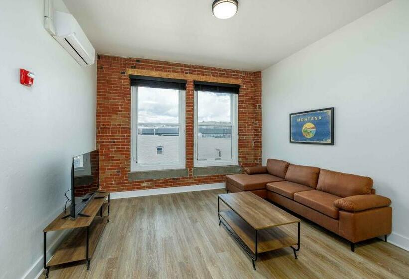 بنسيون Mt Block Unit 21 Jefferson