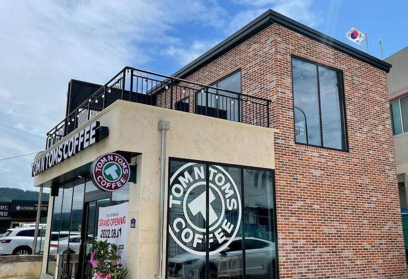 Buan Gyeokpo Chaeseok Resotel Oakville