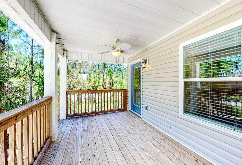 Отель Beach Cottage West