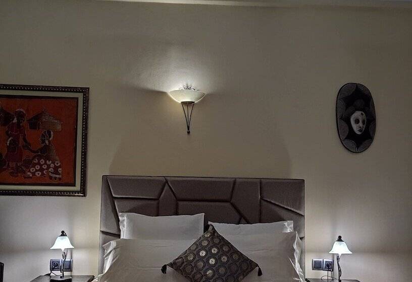 فندق Equi Palace & Spa