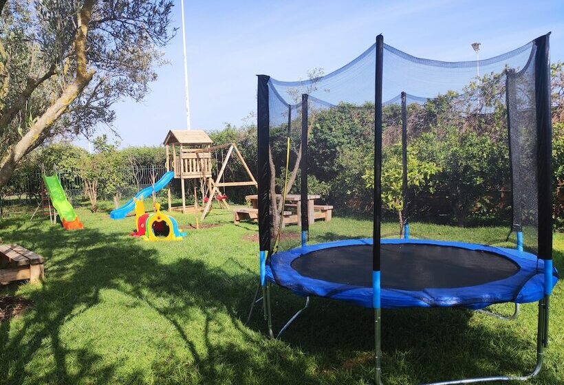 فندق Equi Palace & Spa