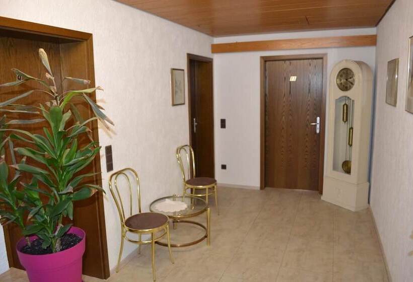 ホテル Garni Sebastian