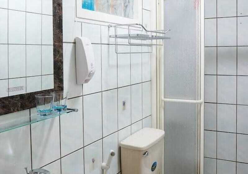 هتل Hillside Plot Inn