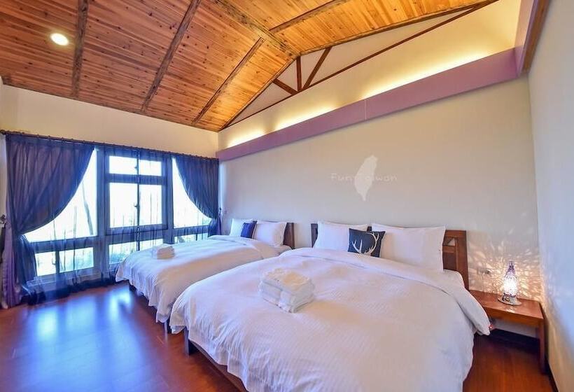 هتل Hillside Plot Inn