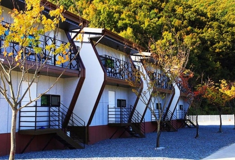 Отель Nonsan Byeolbinmaru Pension